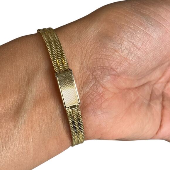 Vintage Benrus Gold Silver Mesh Oval Face Rhinestone Bow Accent Stainless Steel - Picture 6 of 11